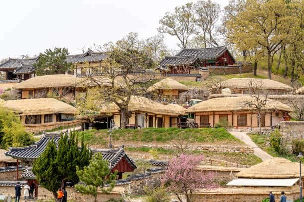  Yangdong Village 