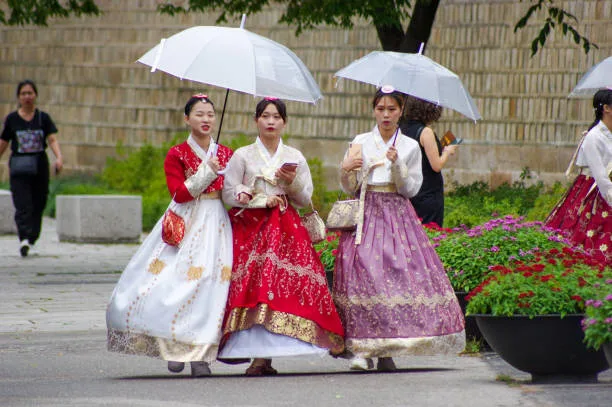 Girls wearing Hanbok
